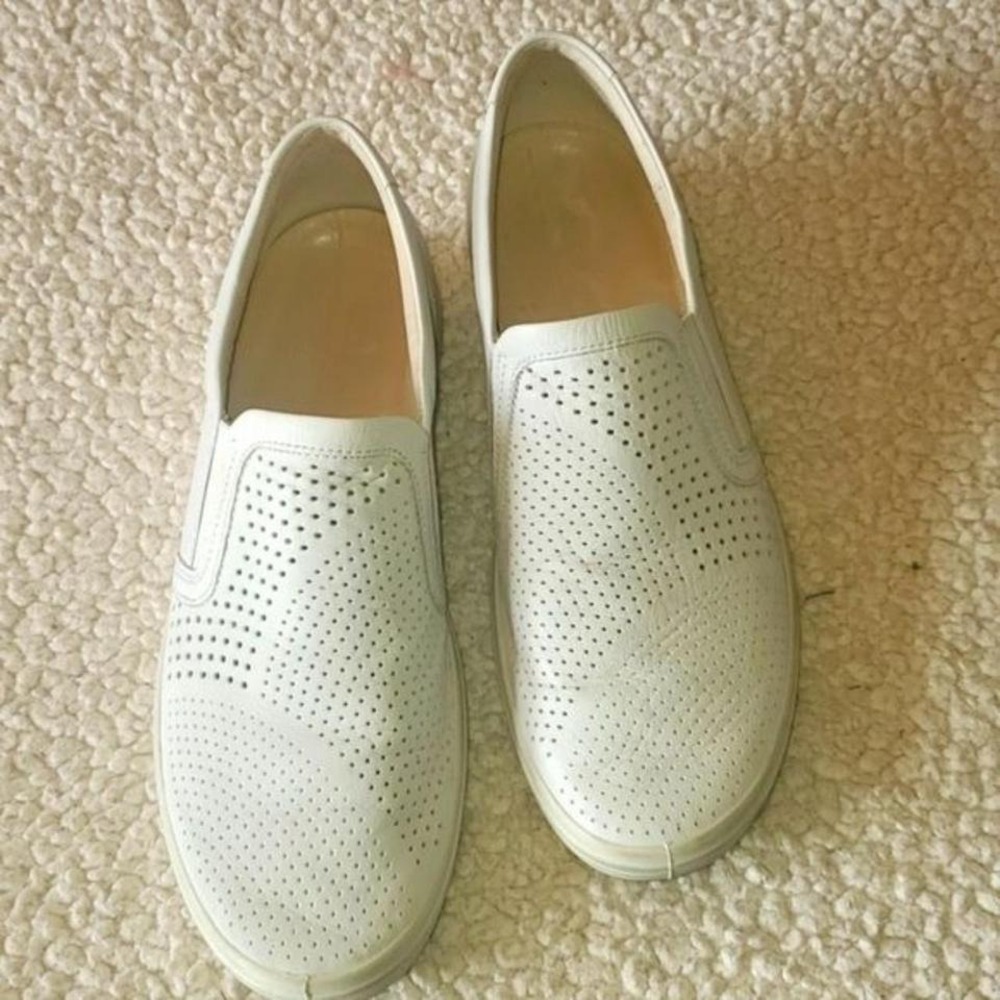 Ecco Soft Perforated White Slipon Sz. 10-10.5 Sneakers